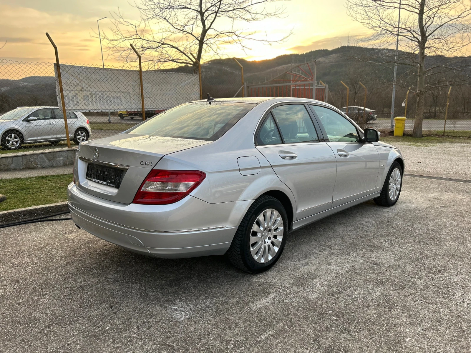 Mercedes-Benz C 200 2, 2 CDI Elegance - изображение 3