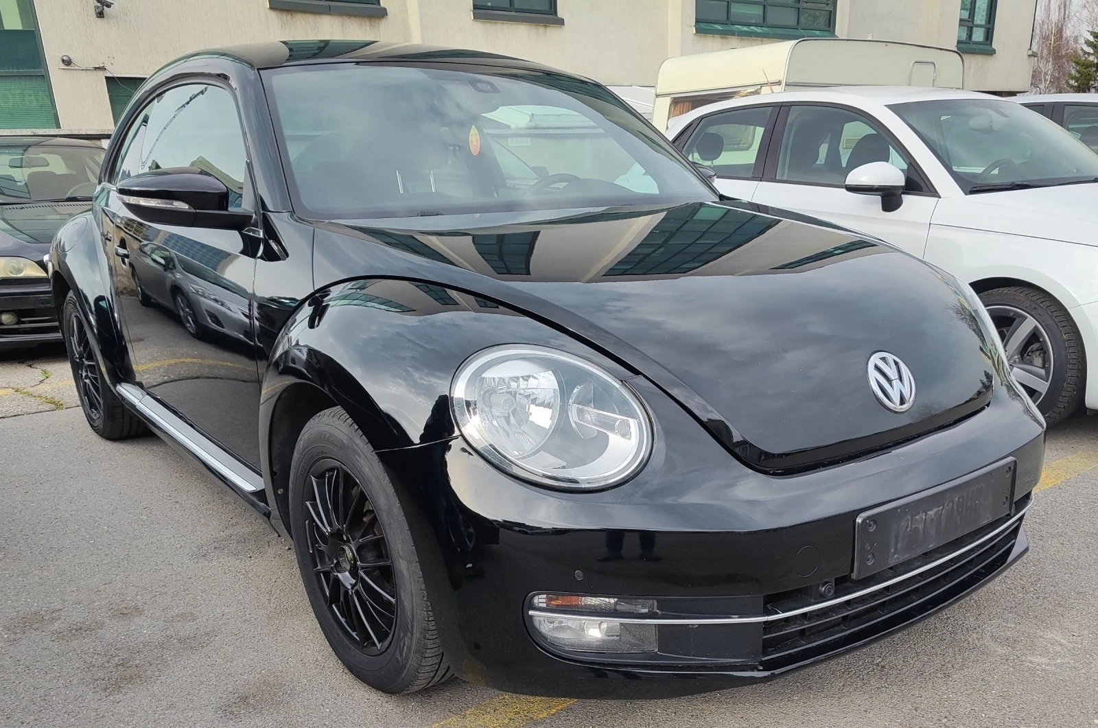 VW New beetle 1, 4  tfsi, Navi, като нова - изображение 3