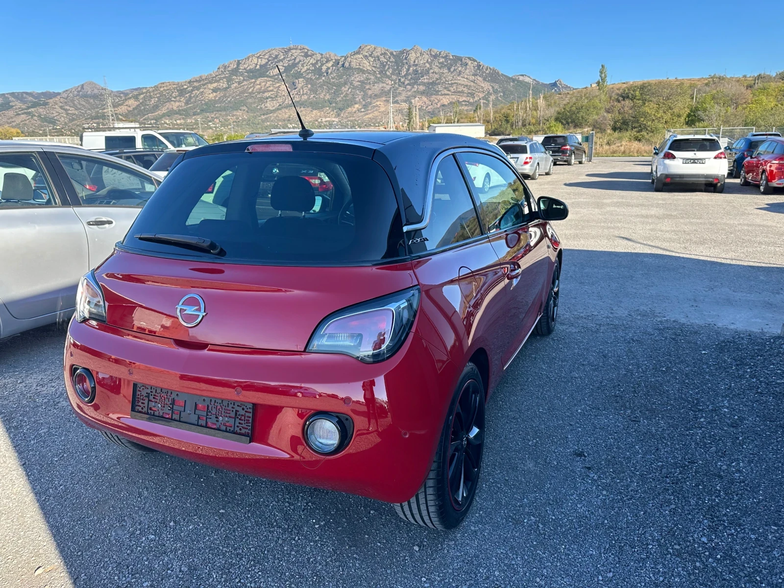 Opel Adam LPG* 1.4* НОВИ ГУМИ* МЪРТВА ЗОНА* ПОДГРЕВ* ПАНО - изображение 4