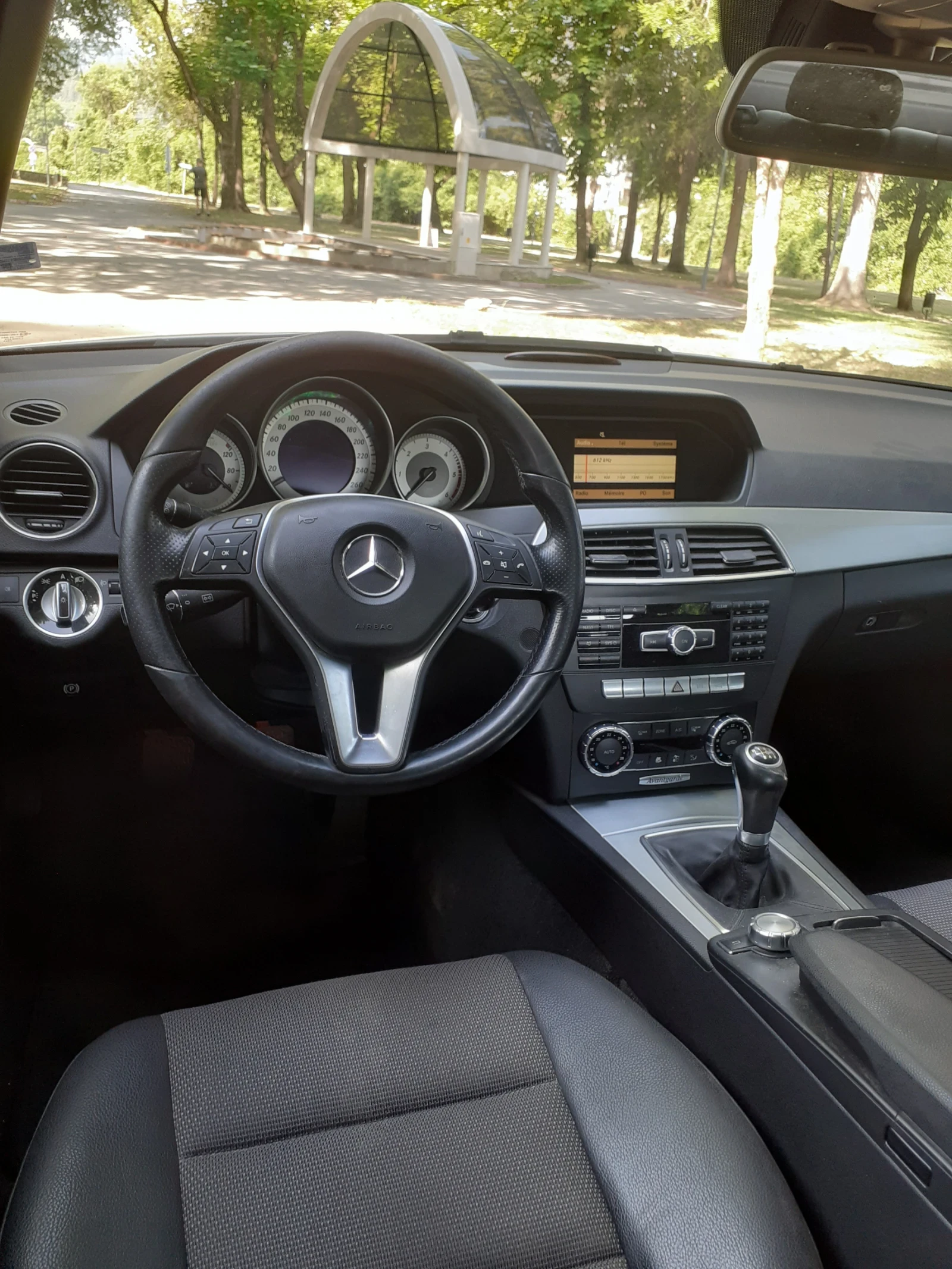 Mercedes-Benz C 220 2011г FACELIFT - изображение 6