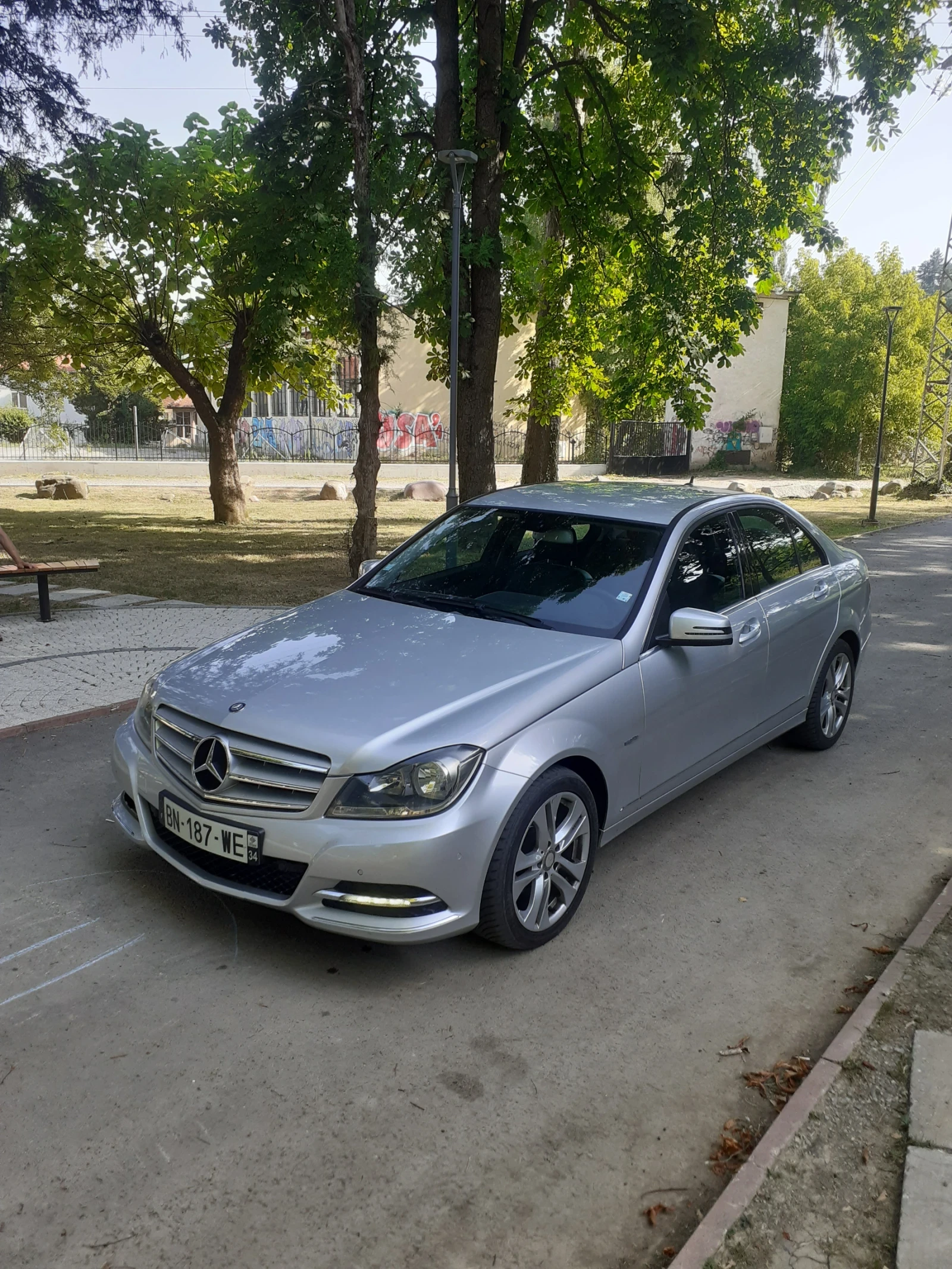 Mercedes-Benz C 220 2011г FACELIFT - изображение 5