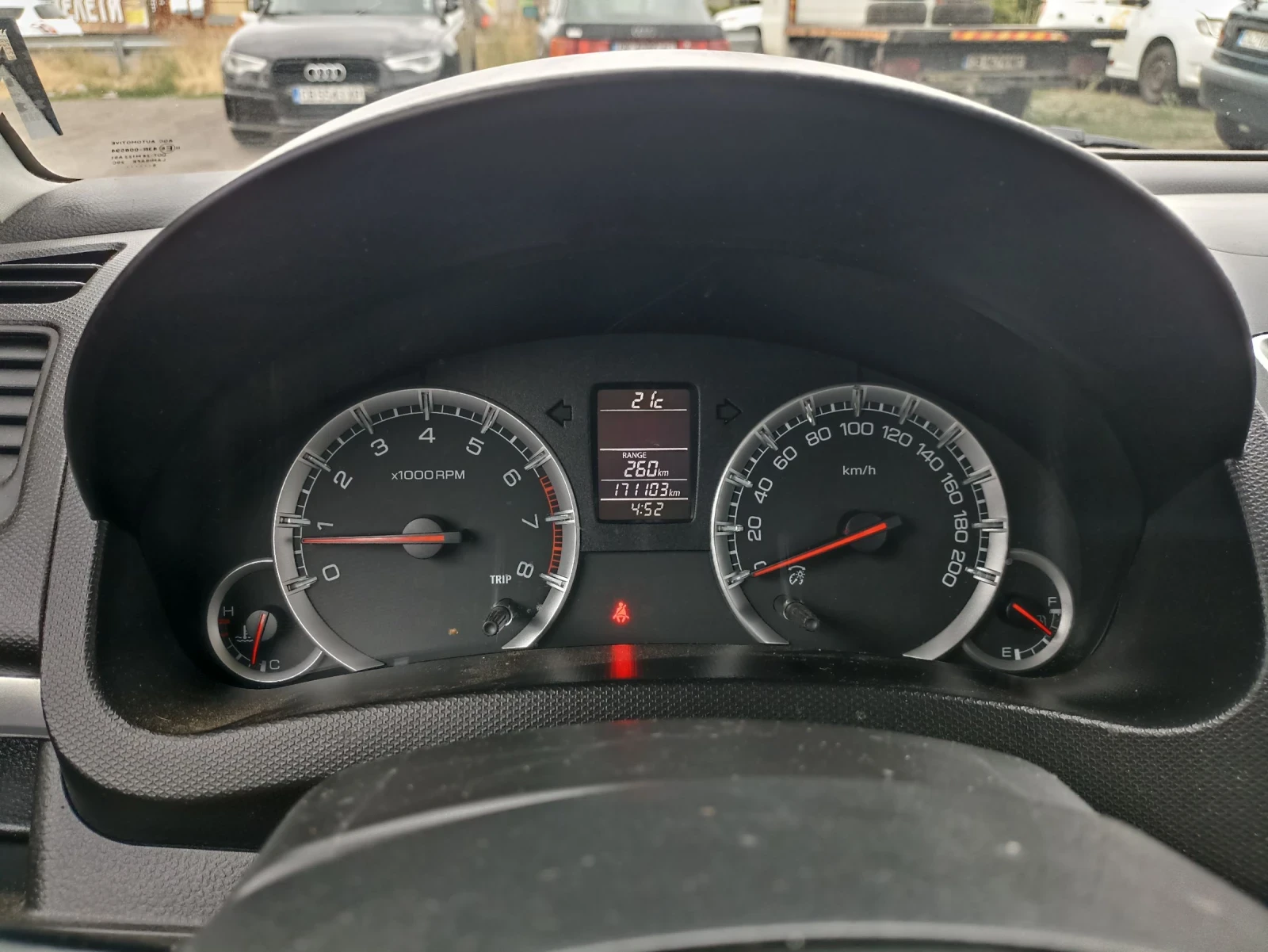 Suzuki Swift 1.2i 4x4  - изображение 8
