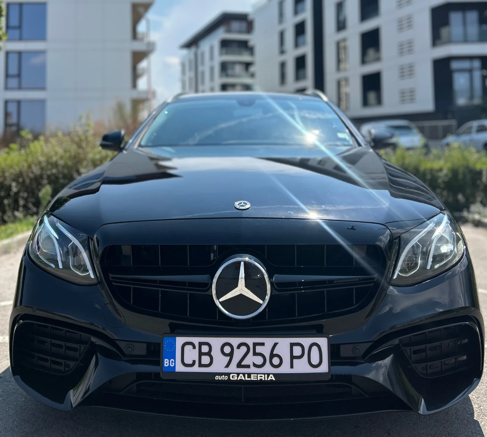 Mercedes-Benz E 220  - изображение 4