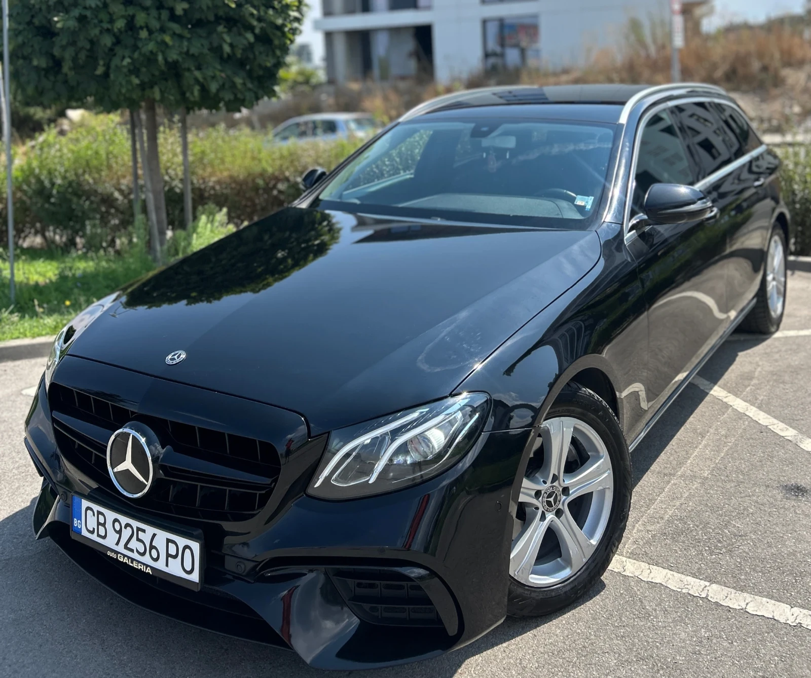 Mercedes-Benz E 220  - изображение 6