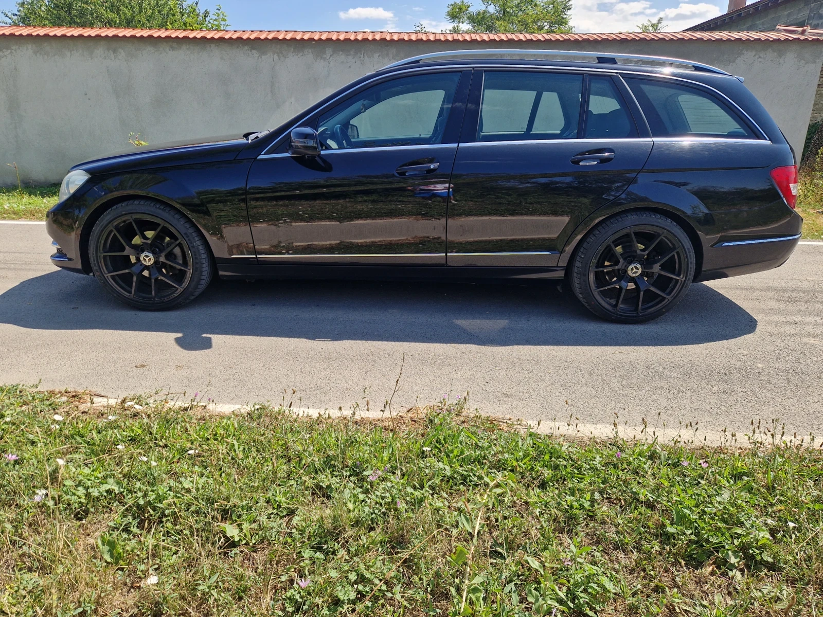 Mercedes-Benz C 180  - изображение 6