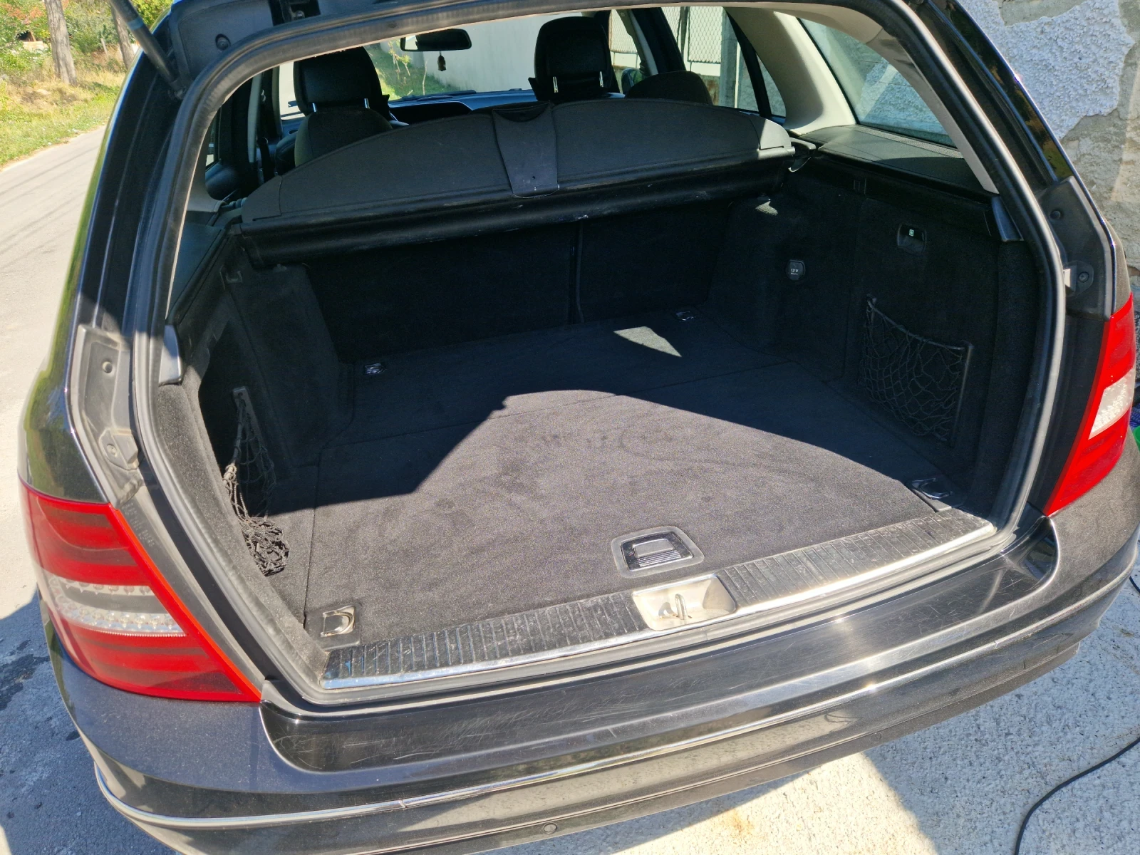 Mercedes-Benz C 180  - изображение 8