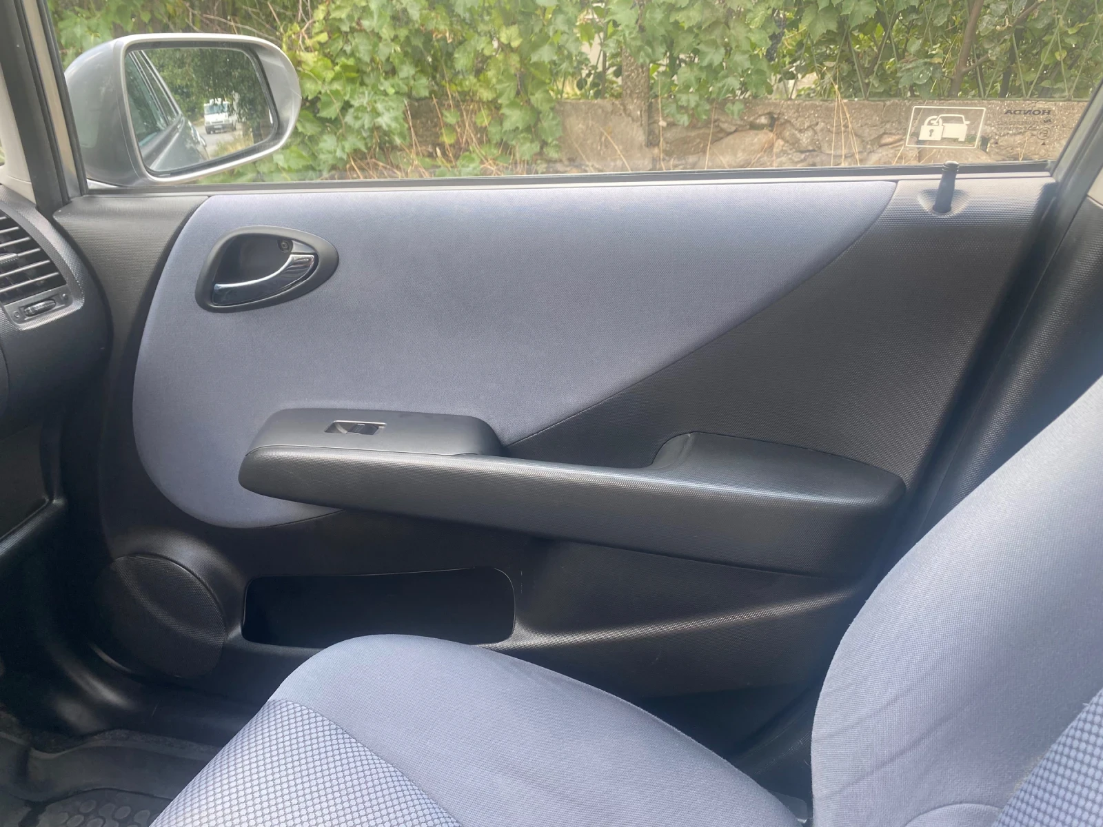 Honda Jazz 1.4 бензин Face - изображение 10