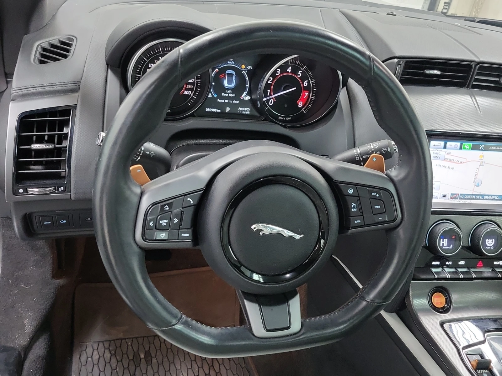 Jaguar F-Type * S* CARFAX * БЕЗ ПЪРВОНАЧАЛНА ВНОСКА - изображение 9