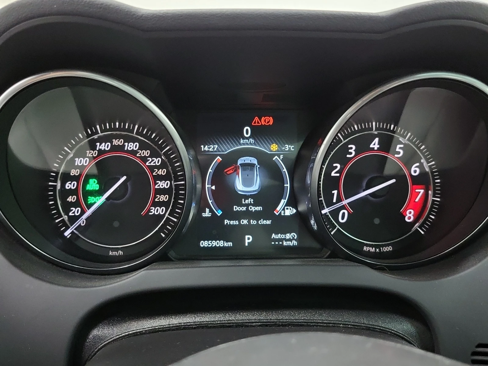 Jaguar F-Type * S* CARFAX * БЕЗ ПЪРВОНАЧАЛНА ВНОСКА - изображение 10