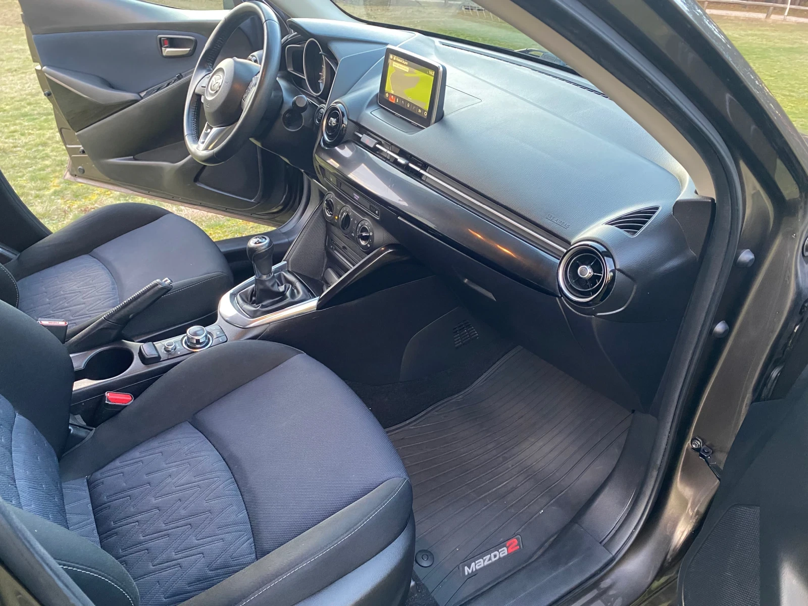 Mazda 2 1.5D SKYACTIVE;EURO6;NAVI;6��, ��� ���� - �������� | Mobile.bg � ����������� 13