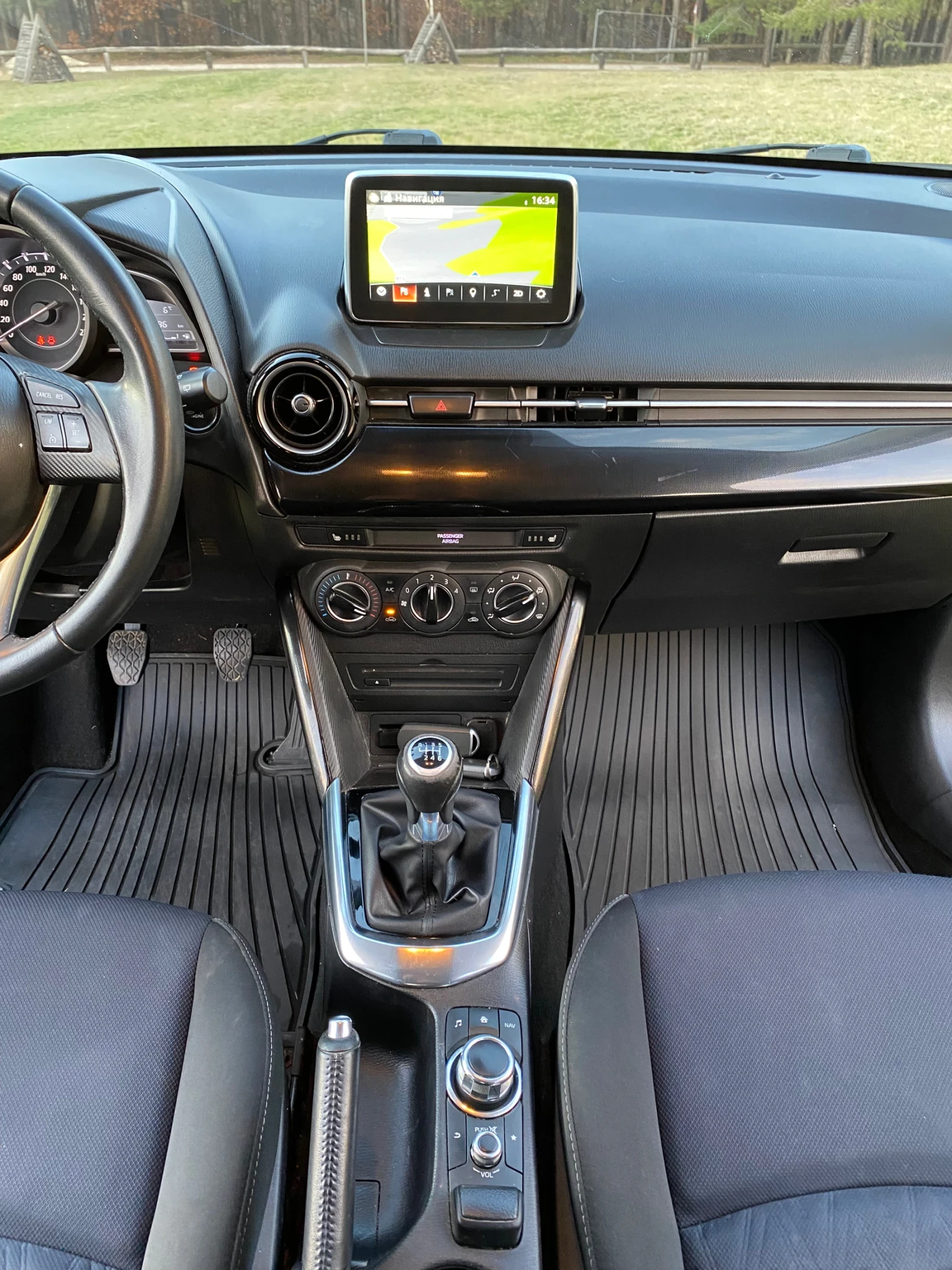 Mazda 2 1.5D SKYACTIVE;EURO6;NAVI;6��, ��� ���� - �������� | Mobile.bg � ����������� 15