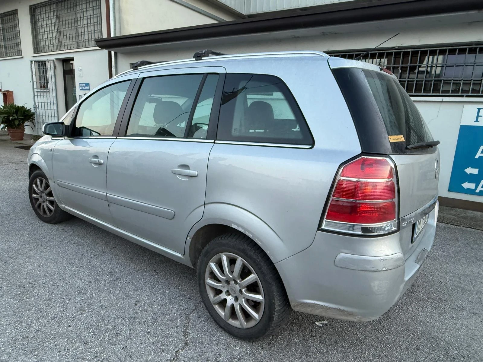 Opel Zafira 1.6i, CNG, 08г, 7места, Италия  - изображение 2