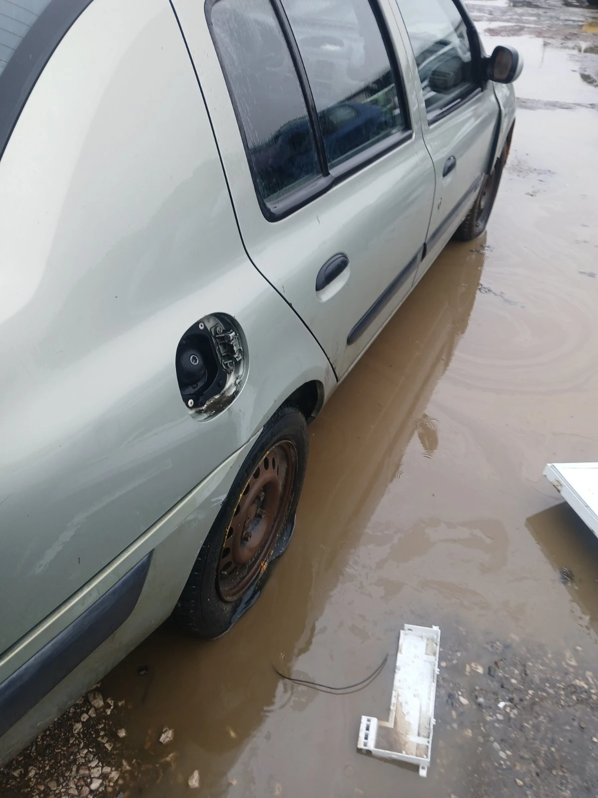 Renault Symbol THALIA - изображение 3