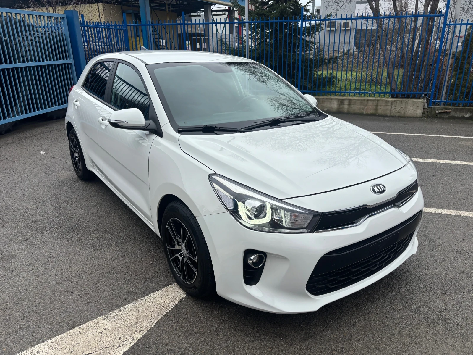 Kia Rio Avtomatik FULL - изображение 2