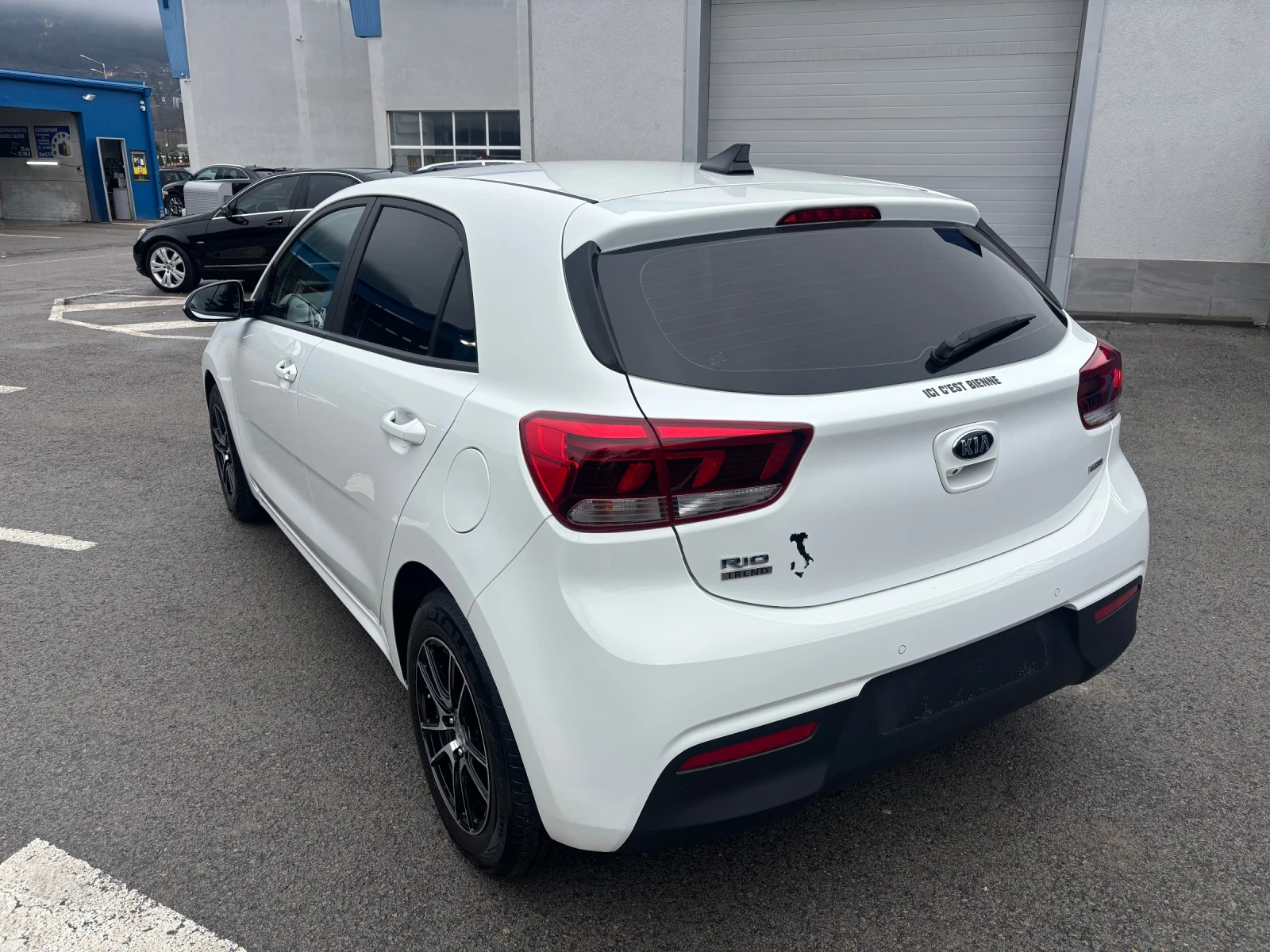 Kia Rio Avtomatik FULL - изображение 4