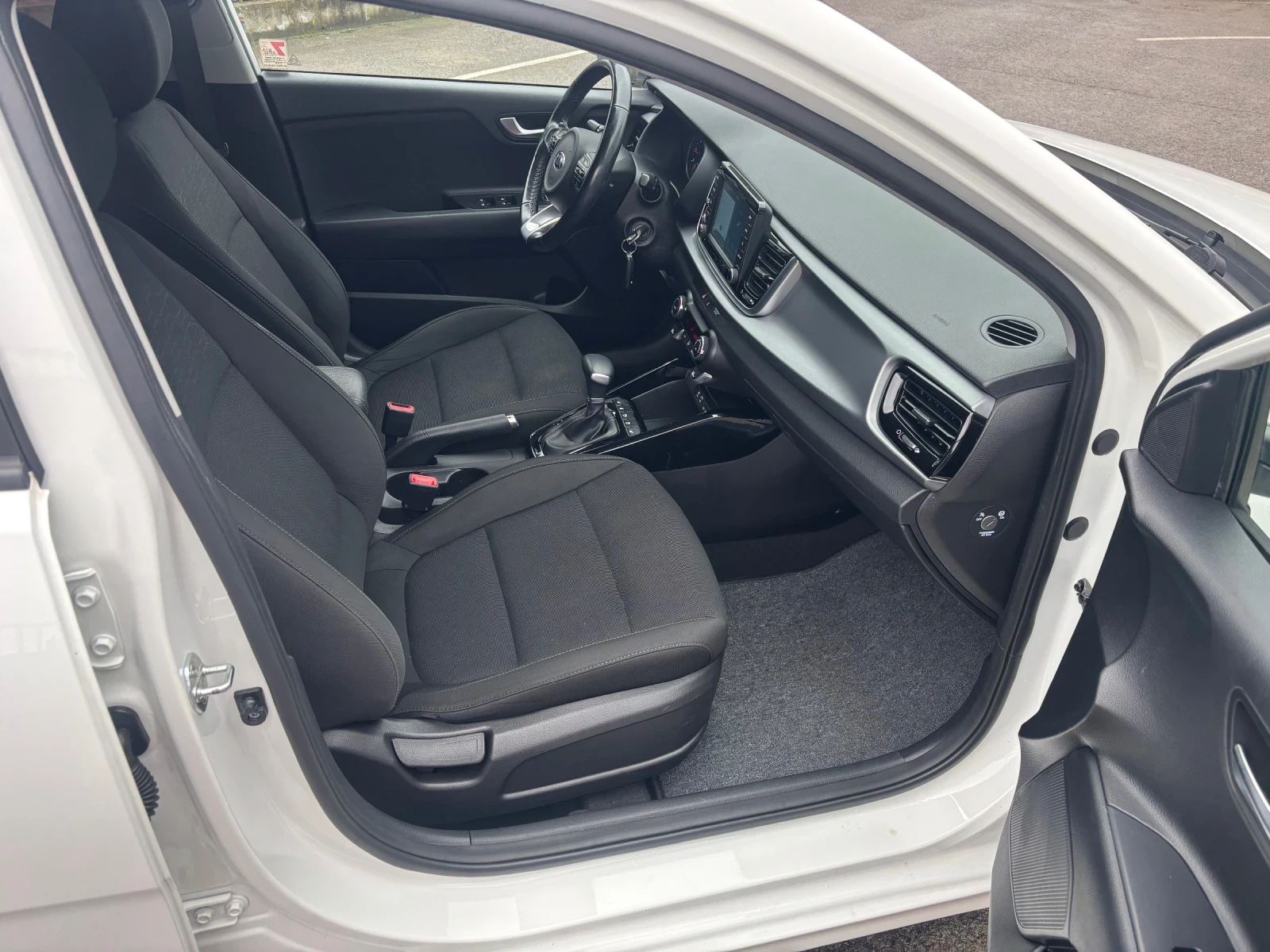 Kia Rio Avtomatik FULL - изображение 8