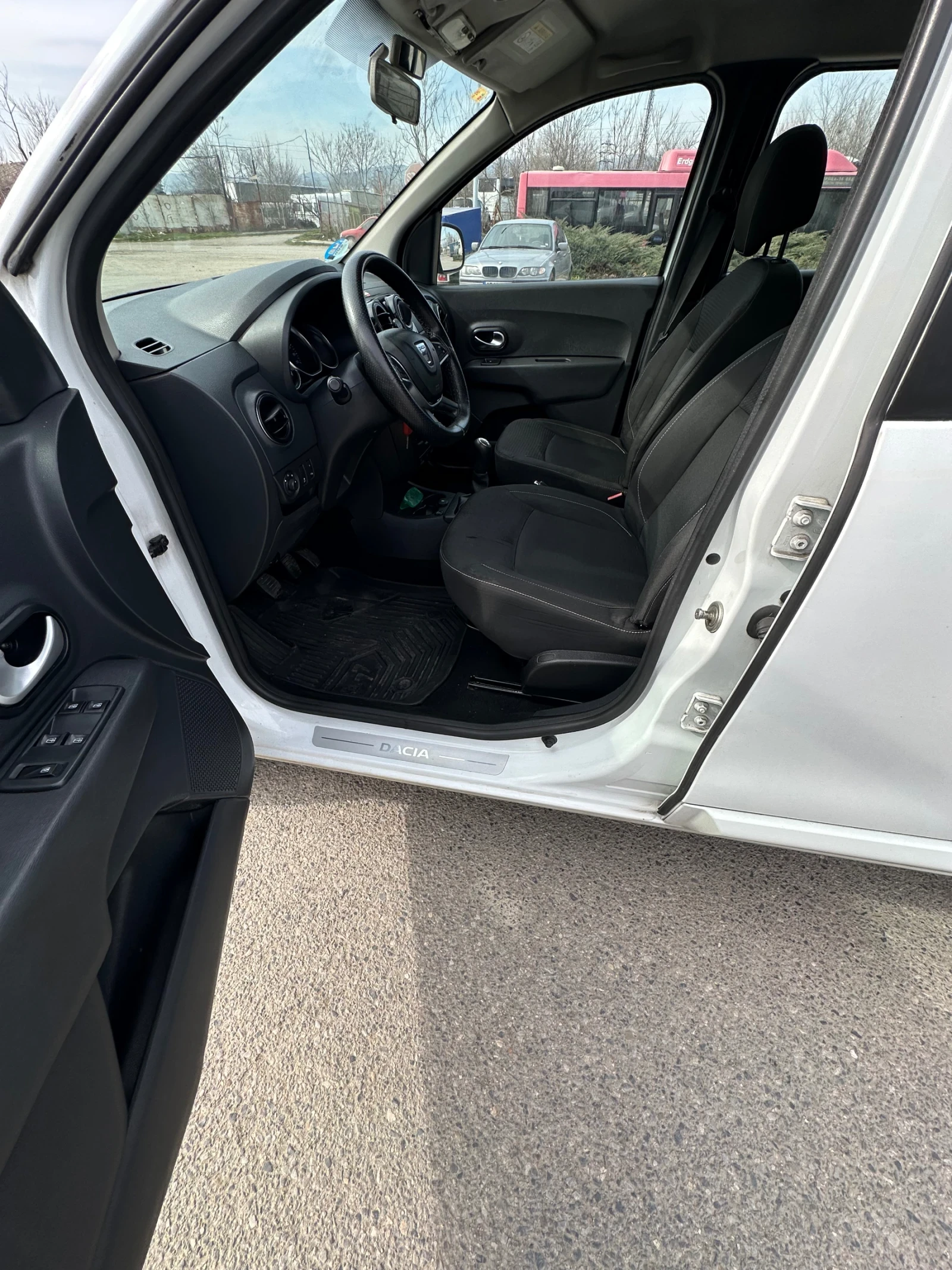 Dacia Lodgy 1.6 бензин/газ - изображение 7