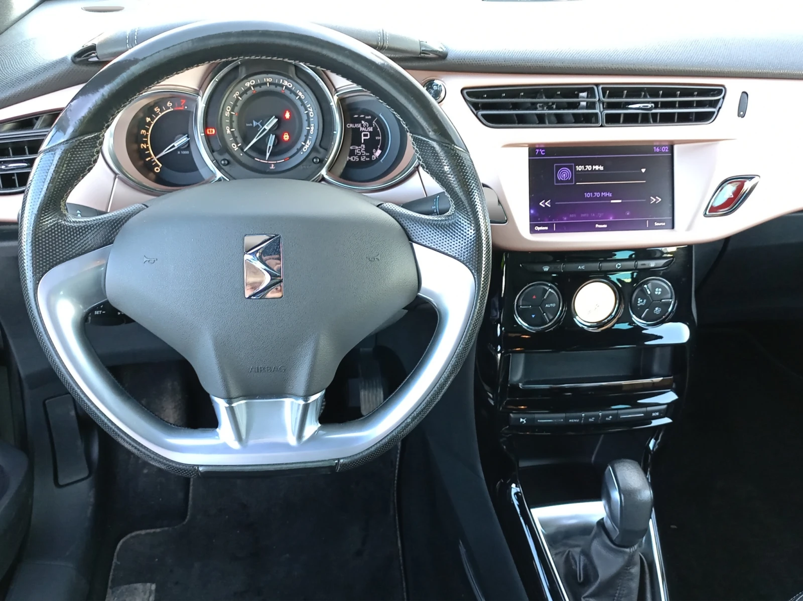 Citroen DS3 1.2 THP 110 BVA6 E6, снимка 13 - Автомобили и джипове - 53828726