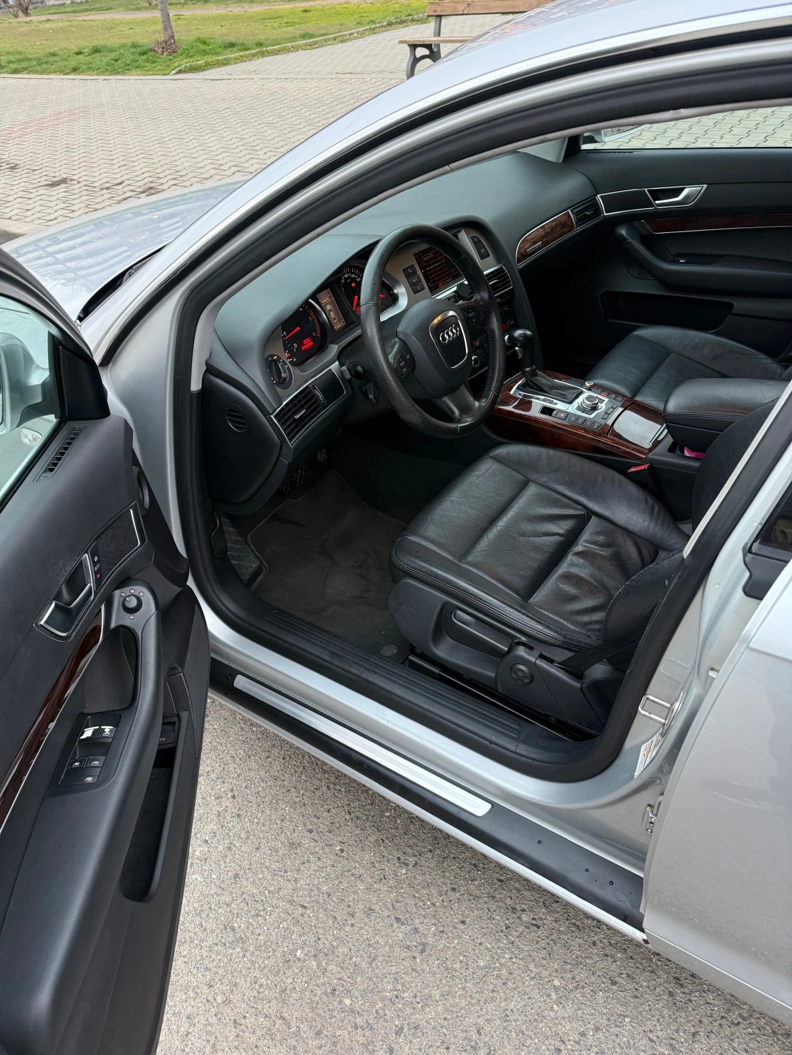 Audi A6, снимка 10 - Автомобили и джипове - 54034191