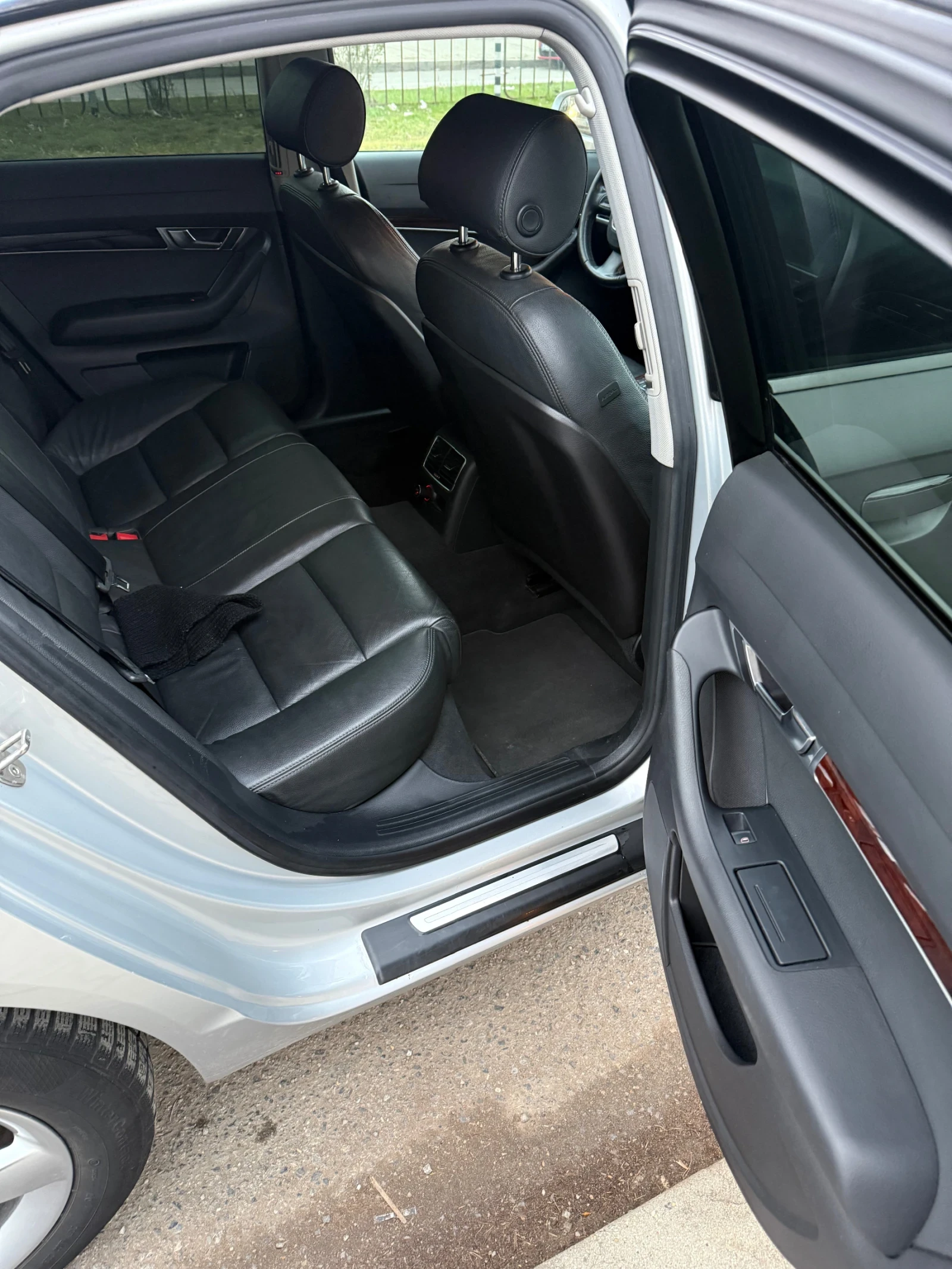 Audi A6, снимка 8 - Автомобили и джипове - 54034191