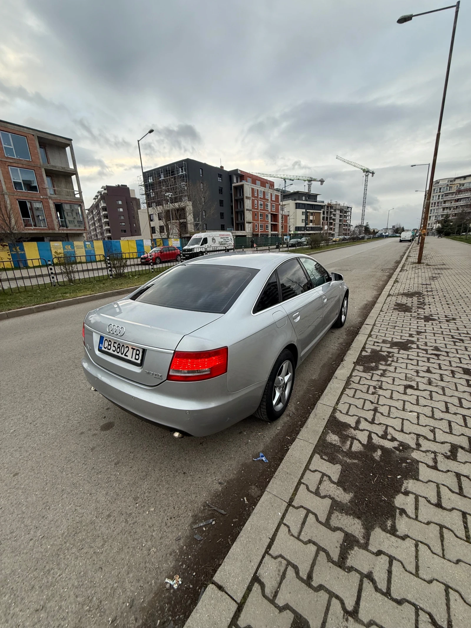 Audi A6, снимка 5 - Автомобили и джипове - 54034191
