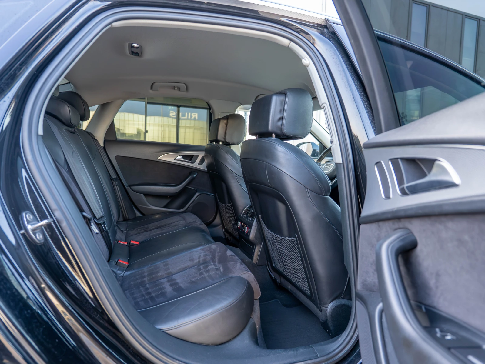 Audi A6 3.0 TDI QUATTRO DISTRONIC KEYLESS MEMORY, снимка 12 - Автомобили и джипове - 54169456