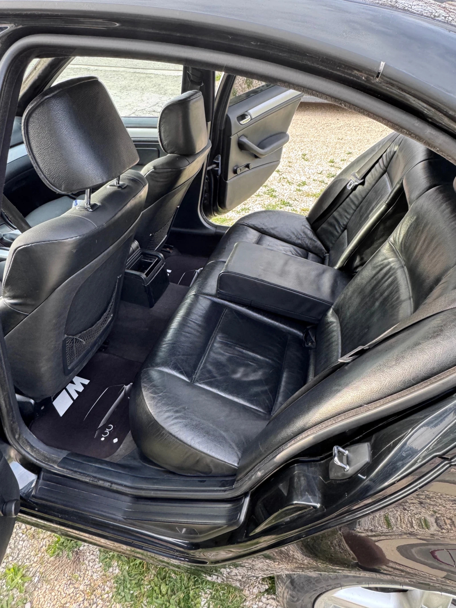 BMW 320 320D facelift, снимка 6 - Автомобили и джипове - 54195807