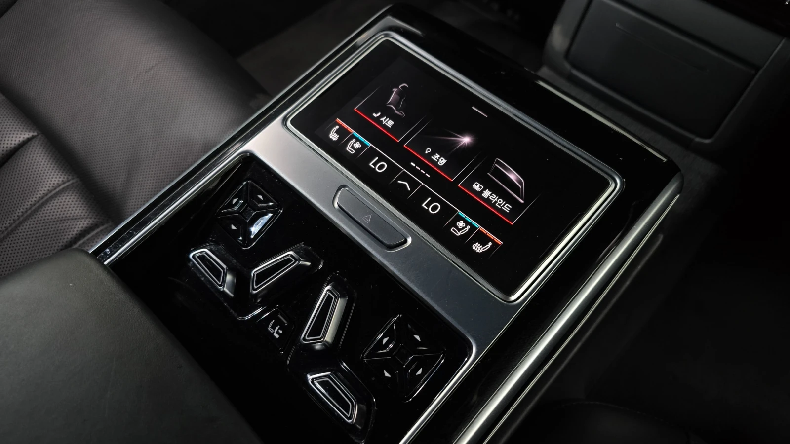 Audi A8 * 55TFSI* , снимка 5 - Автомобили и джипове - 55048056