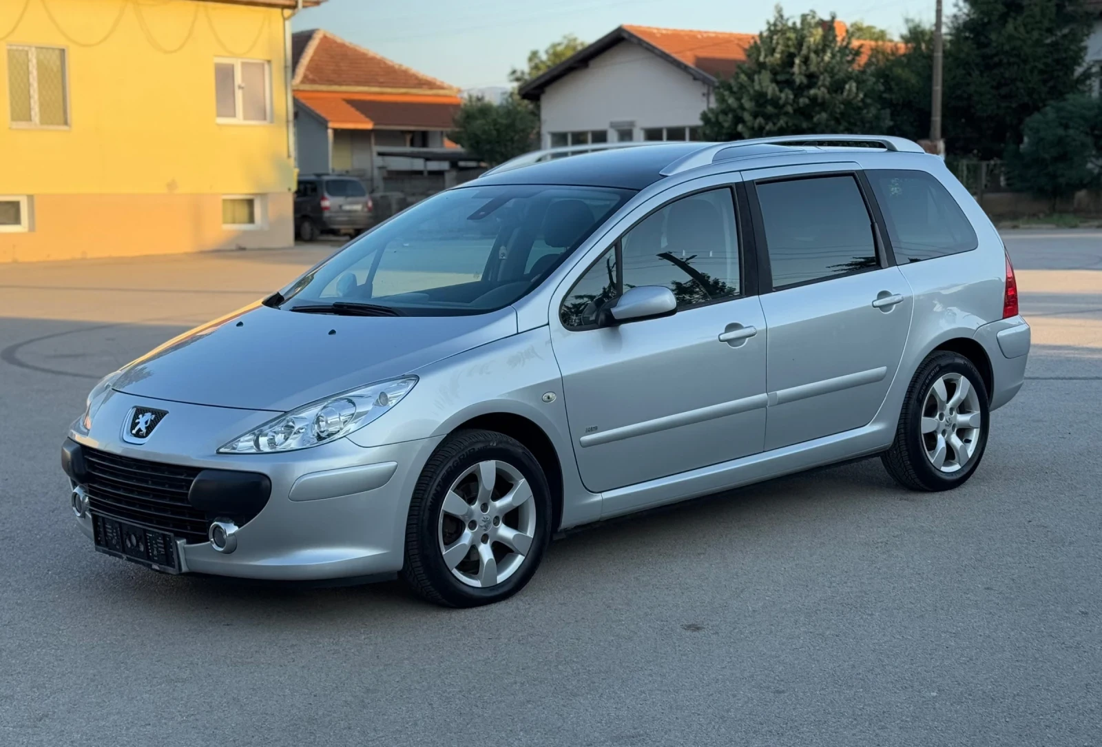 Peugeot 307 1.6hdi FaceLift, снимка 2 - Автомобили и джипове - 55512856