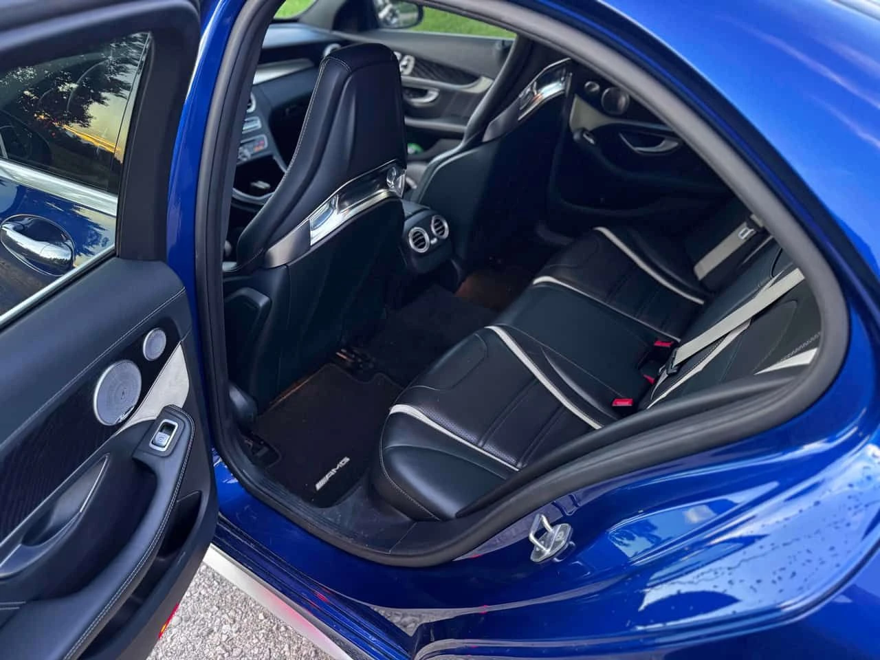 Mercedes-Benz C 63 AMG * АВТОКРЕДИТ БЕЗ ПЪРВОНАЧАЛНА ВНОСКА* , снимка 16 - Автомобили и джипове - 55633223