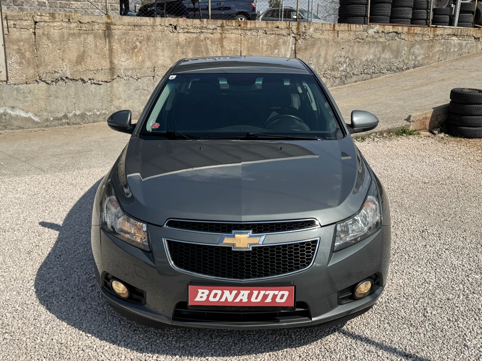 Chevrolet Cruze 1.6i, снимка 2 - Автомобили и джипове - 55653287