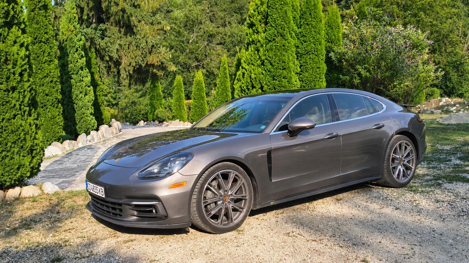Porsche Panamera 4S
