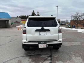 Toyota 4runner * 4WD * CARFAX * ПАНОРАМА * KEYLESS * ПОДГРЕВИ | Auto.bg — изображение 4