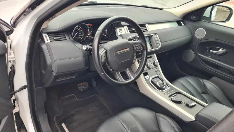 Land Rover Evoque SWISS-AWD, снимка 10 - Автомобили и джипове - 47945413