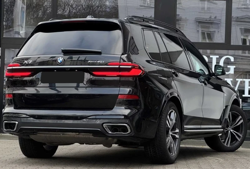 BMW X7 xDrive40i* M Sport* Massage, снимка 2 - Автомобили и джипове - 52857390