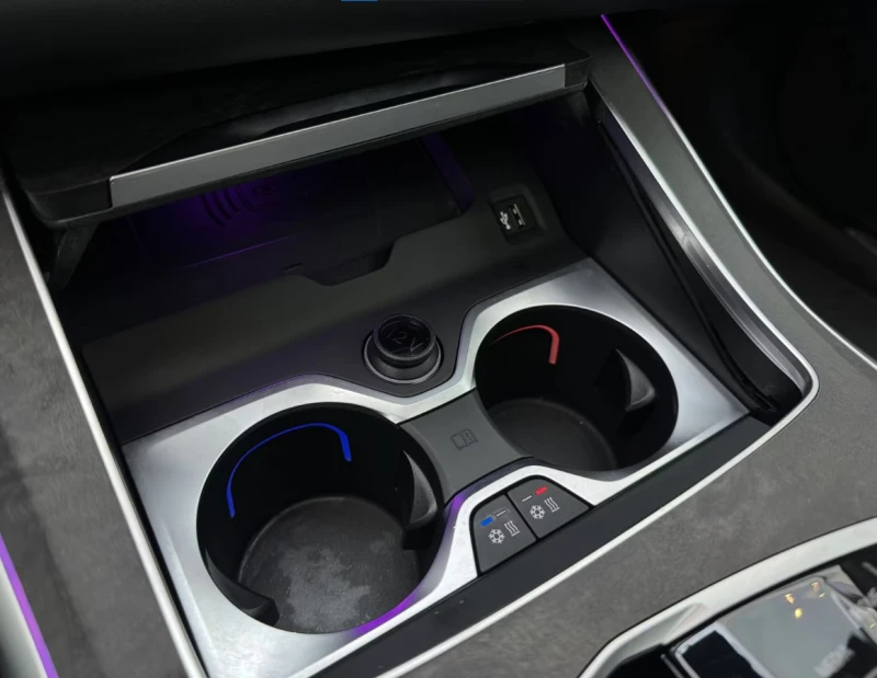 BMW X7 xDrive40i* M Sport* Massage, снимка 8 - Автомобили и джипове - 52857390