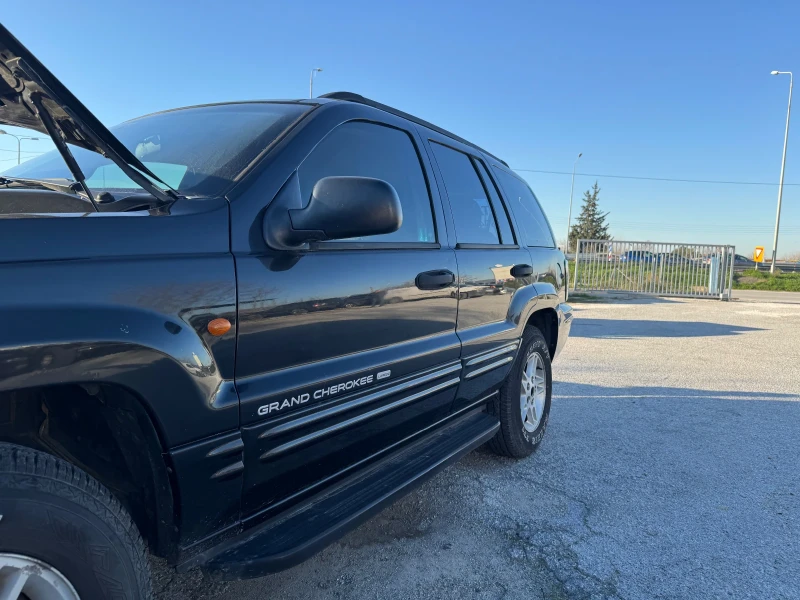 Jeep Grand cherokee 4.0 GAZ LAREDO, снимка 3 - Автомобили и джипове - 52950293