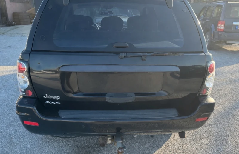 Jeep Grand cherokee 4.0 GAZ LAREDO, снимка 4 - Автомобили и джипове - 52950293