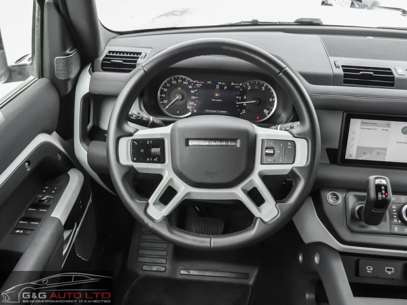 Land Rover Defender 110 X-Dynamic SE D300, снимка 7 - Автомобили и джипове - 53108546