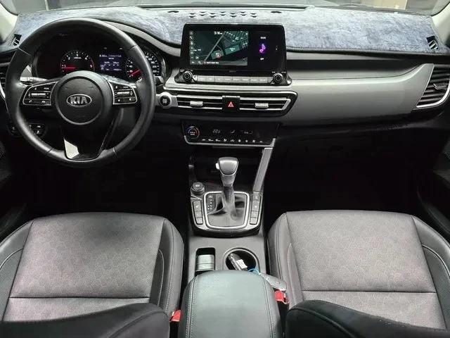 Kia Seltos 1.6 CRDI 4x4 - изображение 6