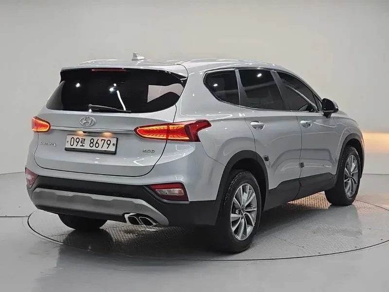 Hyundai Santa fe 2.0 2WD PREMIUM, снимка 4 - Автомобили и джипове - 55801184