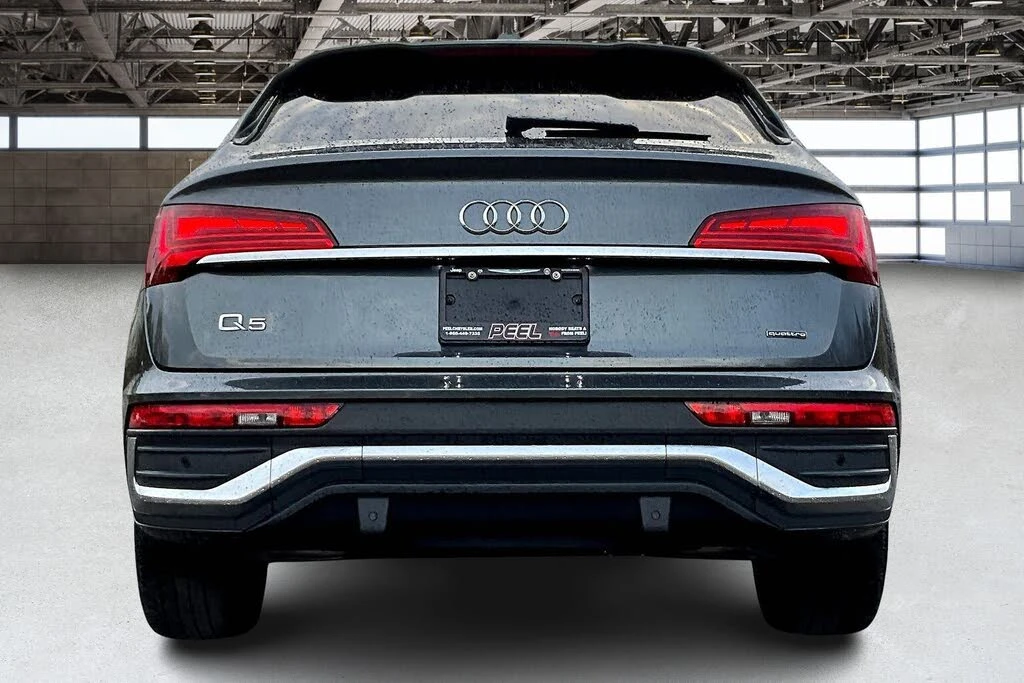 Audi Q5 * Quattro* S-Line* 45TFSI* АвтоКредит* (ЦЕНА ДО БГ - изображение 2