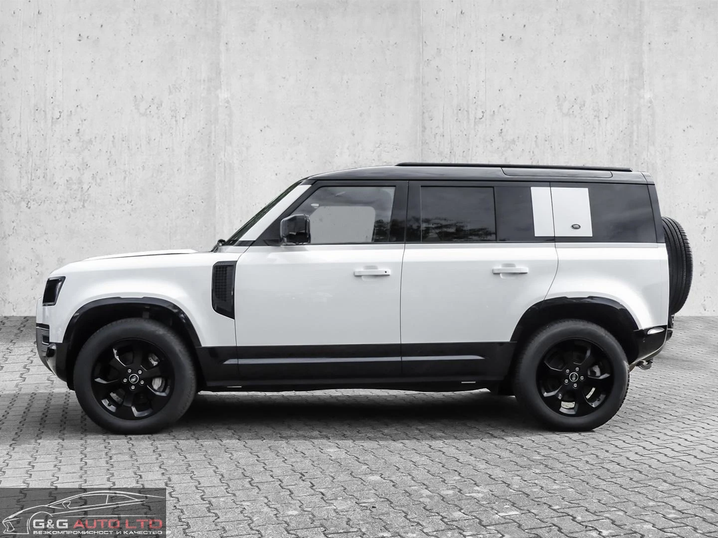 Land Rover Defender 110 X-Dynamic SE D300 - изображение 3