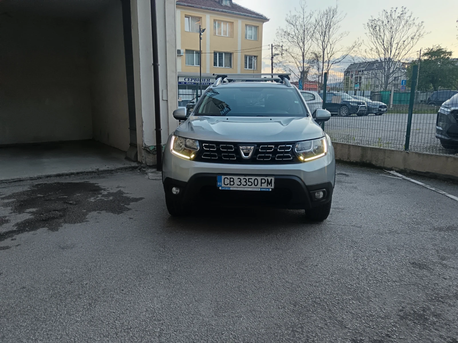 Dacia Duster 1.6 бензин газ 115hp първи собственик 