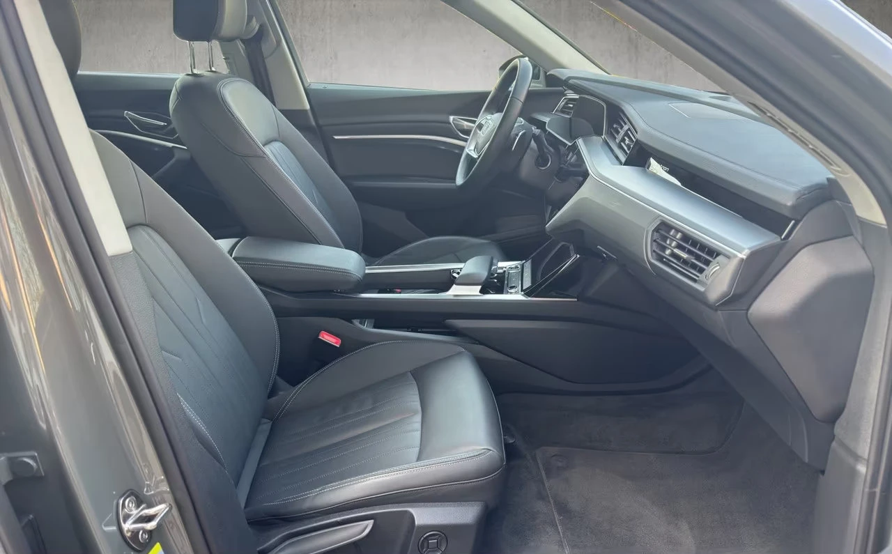 Audi Q8 E-TRON/50/340HP/ADVANCED/MATRIX/360/336z | Mobile.bg � ����������� 9