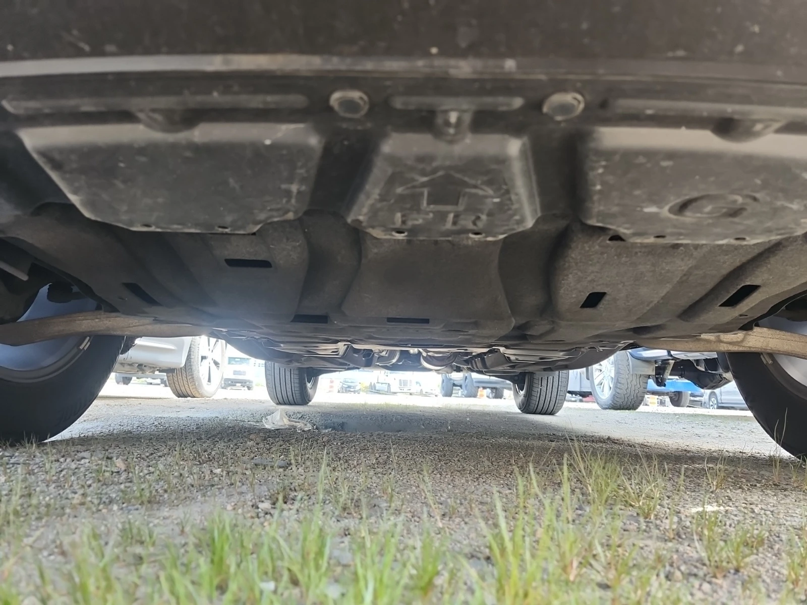 Nissan Rogue S AWD* ПОДГРЕВ* КАМЕРА* CARPLAY* М.ТОЧКА* , снимка 17 - Автомобили и джипове - 54427404