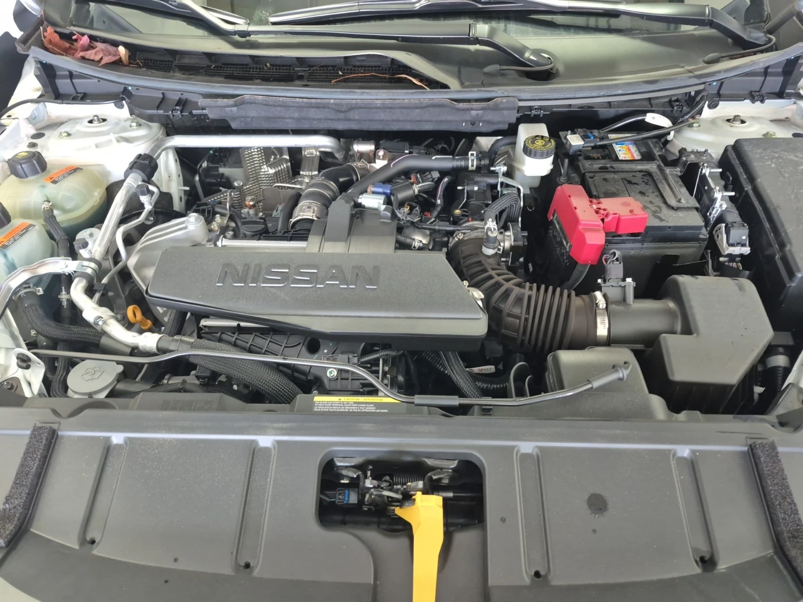 Nissan Rogue S AWD* ПОДГРЕВ* КАМЕРА* CARPLAY* М.ТОЧКА* , снимка 16 - Автомобили и джипове - 54427404
