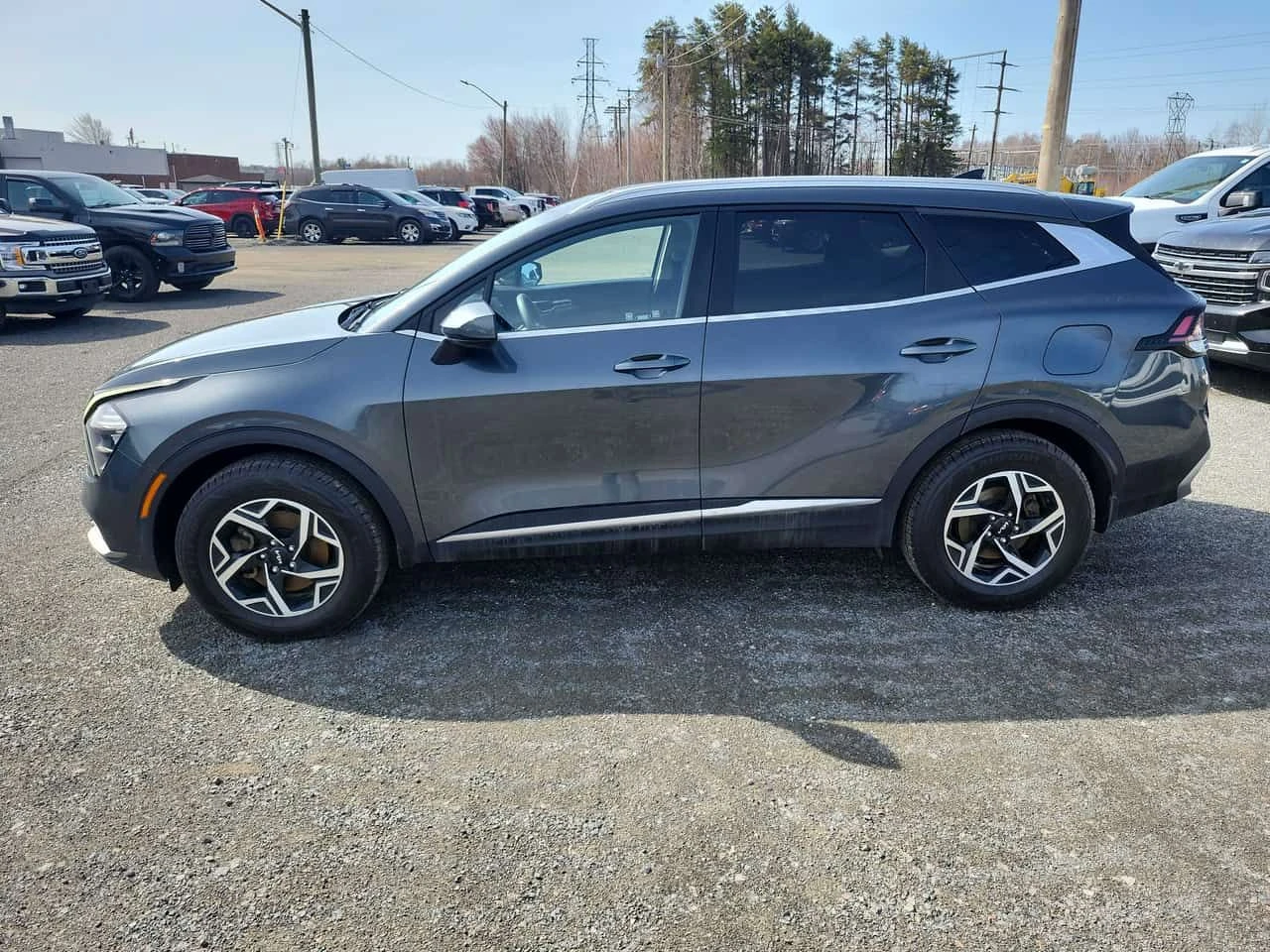 Kia Sportage * AWD * CARPLAY * ПОДГРЕВ * КАМЕРА, снимка 2 - Автомобили и джипове - 54442282