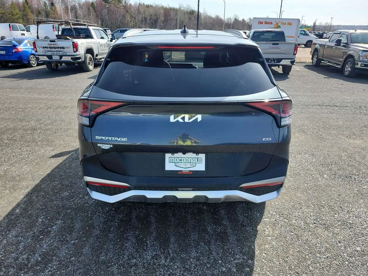 Kia Sportage * AWD * CARPLAY * ПОДГРЕВ * КАМЕРА, снимка 4 - Автомобили и джипове - 54442282