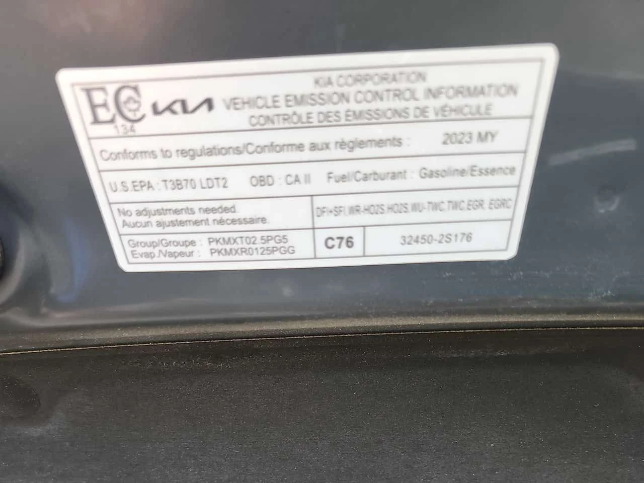 Kia Sportage * AWD * CARPLAY * ПОДГРЕВ * КАМЕРА, снимка 13 - Автомобили и джипове - 54442282